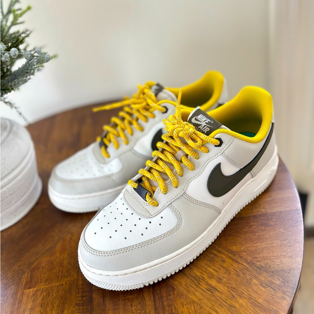 Nike Air Force 1 Premium Low Light Bone Cargo Khaki